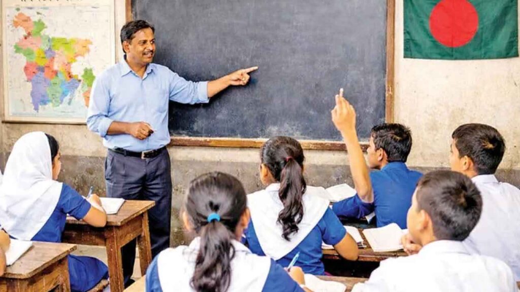 সারা দেশে বিদ্যালয়ের শ্রেণিকক্ষে পাঠদান বাড়াতে অবসরপ্রাপ্ত শিক্ষকদের নিয়োগের নির্দেশ দিয়েছে শিক্ষা মন্ত্রণালয়। এই সিদ্ধান্তকে আপনি কি সমর্থন করেন?